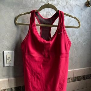Nike tank top size Medium